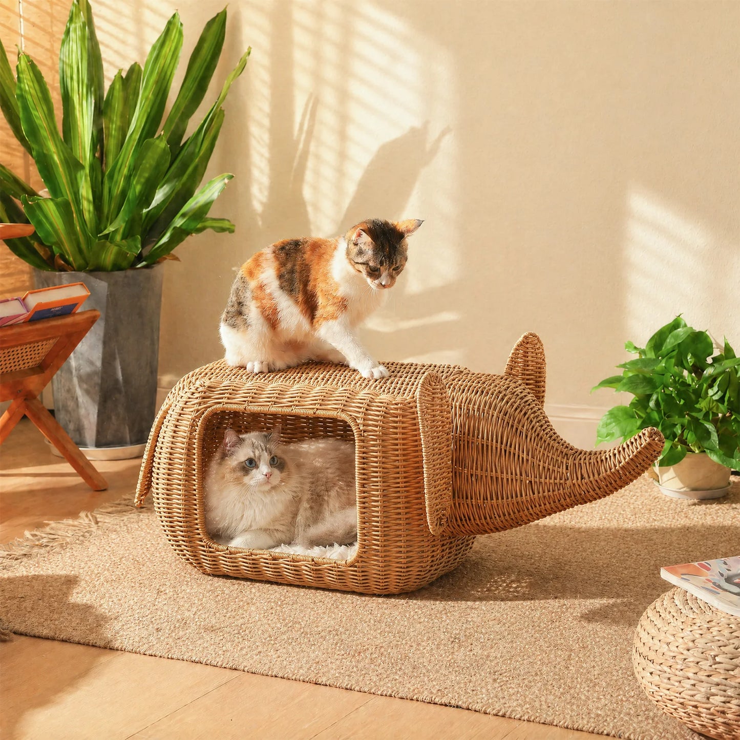 PEQULTI Elephant Rattan Cat Condo Bed With Plush Cushioned Hideaway