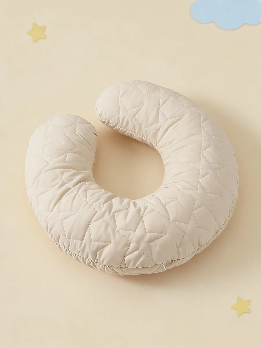 Soft Nursing Pillow With Star Quilting